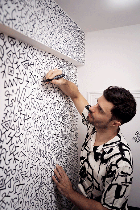 Une oeuvre unique qui communique un message, des valeurs, raconte une histoire ou sublime un lieu.